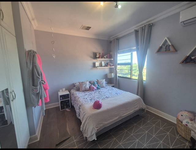 5 BEDROOM DUPLEX FOR SALE IN LA LUCIA